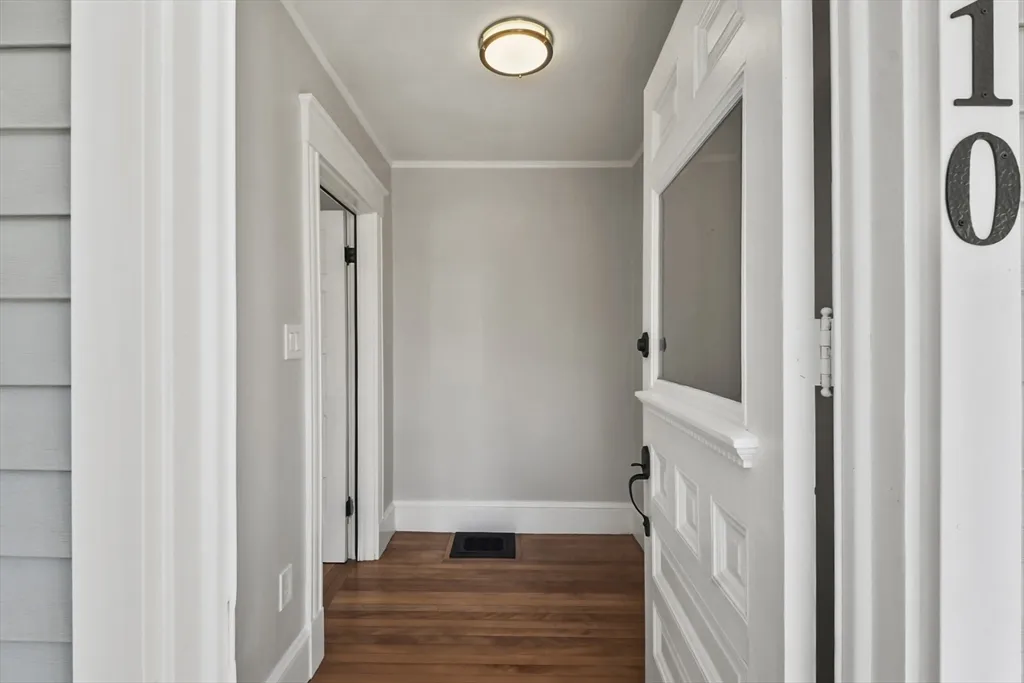 2 bed, 1 bath apartment for rent at 10 Cain Ave Unit 10, Weymouth — photo 2 of 34