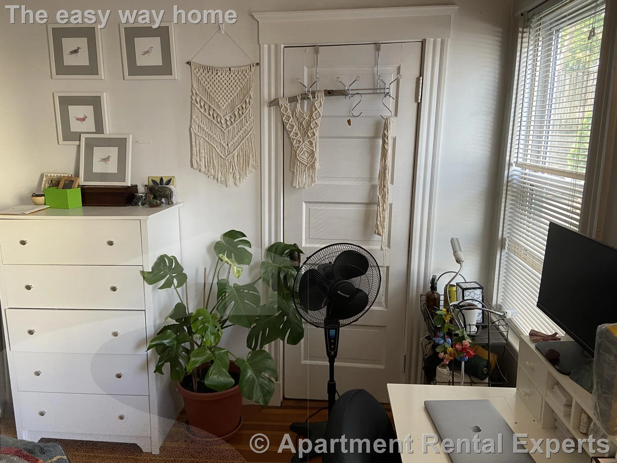 4 bed, 2 bath apartment for rent at 10 Cambridge Terr Unit 1, Porter Square — photo 11 of 17