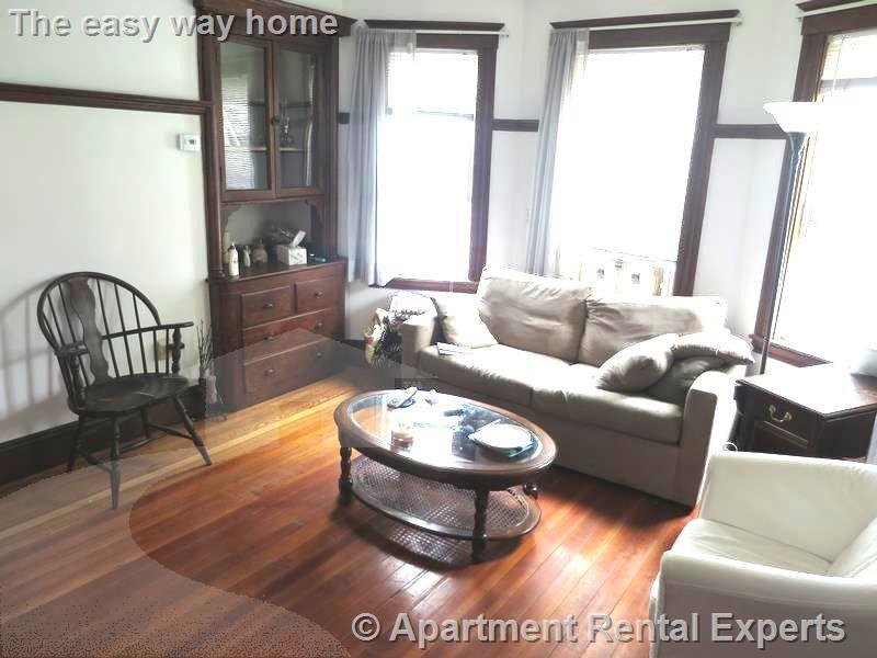 4 bed, 2 bath apartment for rent at 10 Cambridge Terr Unit 2, Porter Square — photo 10 of 14