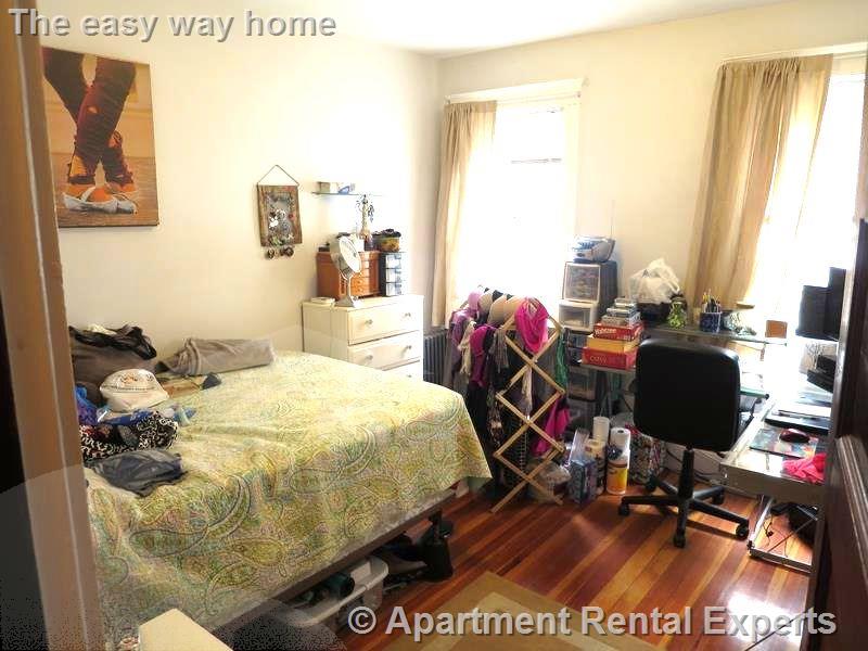4 bed, 2 bath apartment for rent at 10 Cambridge Terr Unit 2, Porter Square — photo 7 of 14