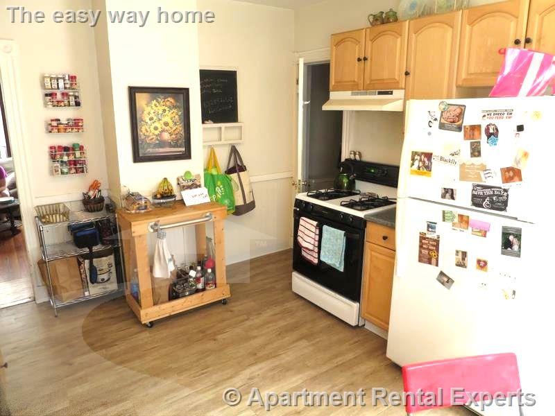 4 bed, 2 bath apartment for rent at 10 Cambridge Terr Unit 2, Porter Square — photo 2 of 14