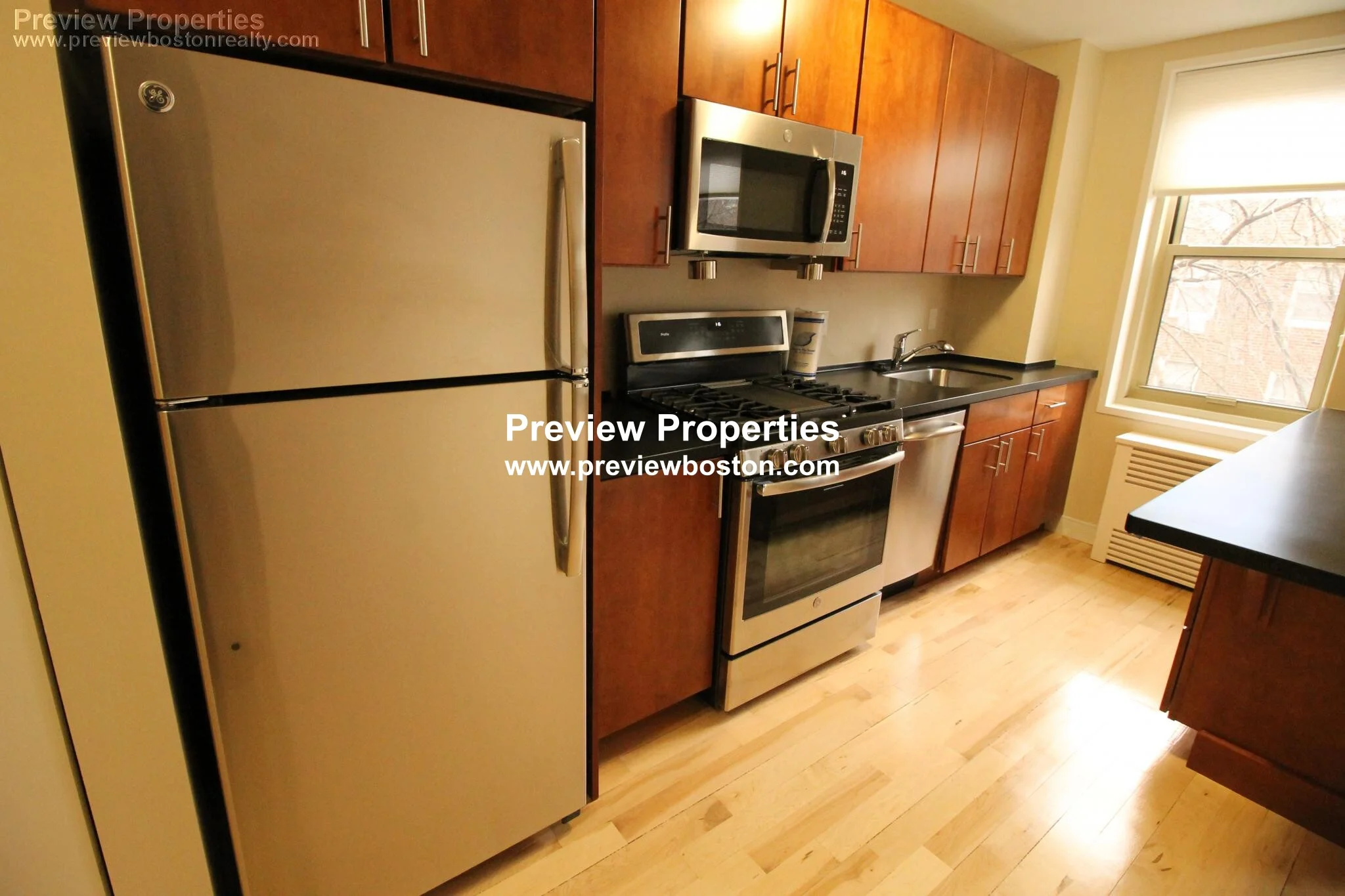 1 bed, 1 bath apartment for rent at 10 Camelot Ct Unit 10-5GP, Brighton — photo 20 of 32