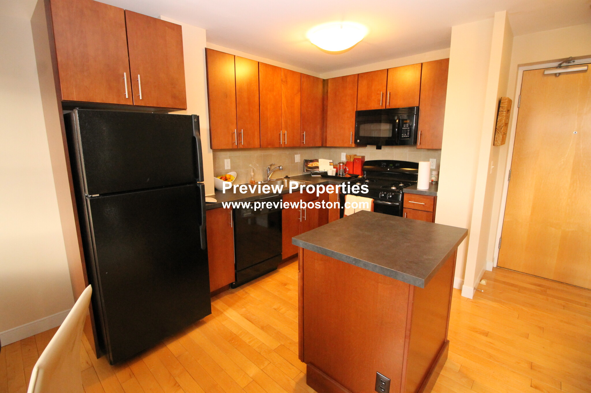 2 bed, 1 bath apartment for rent at 10 Camelot Ct Unit 10-5LP, Brighton — photo 19 of 29
