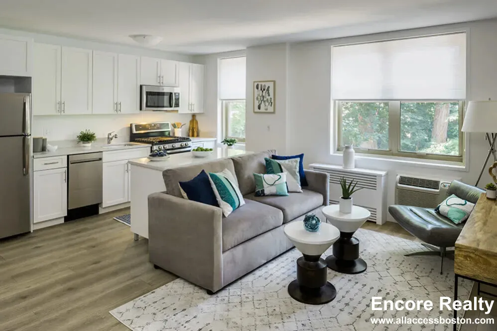 1 bed, 1 bath apartment for rent at 10 Camelot Ct Unit 3E, Brighton — photo 1 of 26