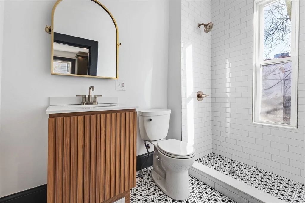 2 bed, 1 bath apartment for rent at 10 Carlton St Unit 1, Somerville — photo 9 of 14