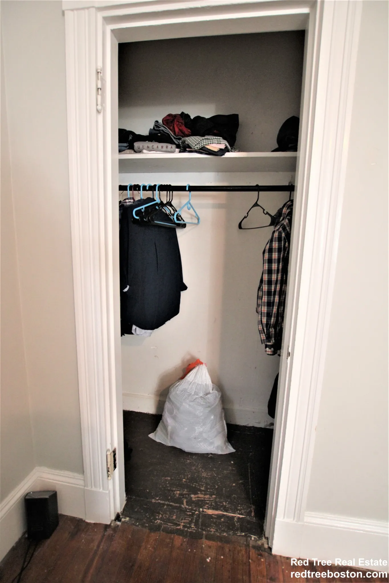 3 bed, 1 bath apartment for rent at 10 Carmel St Unit 1, Mission Hill — photo 9 of 28
