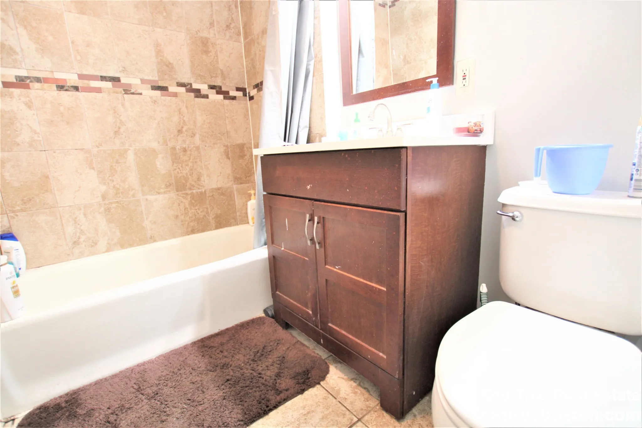 3 bed, 1 bath apartment for rent at 10 Carmel St Unit 1, Mission Hill — photo 12 of 28