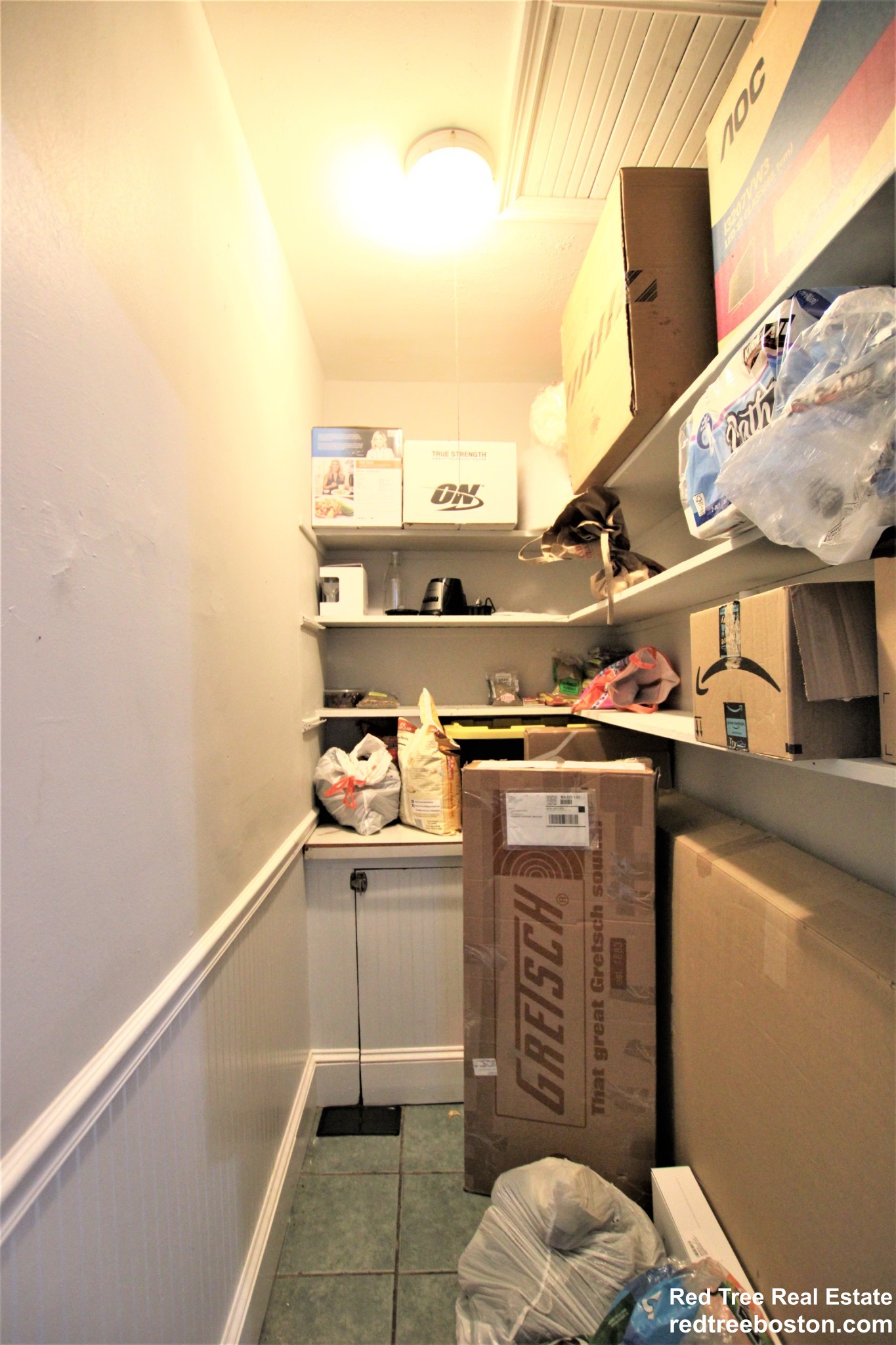 4 bed, 1 bath apartment for rent at 10 Carmel St Unit 3, Mission Hill — photo 4 of 21