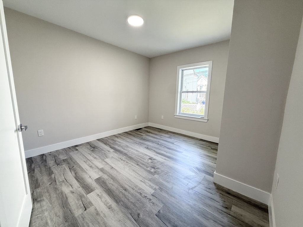 4 bed, 3 bath apartment for rent at 10 Cawfield St Unit 1, Dorchester — photo 6 of 14