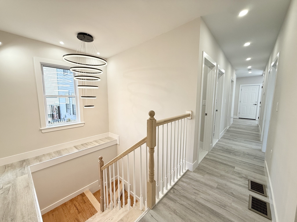 4 bed, 3 bath apartment for rent at 10 Cawfield St Unit 1, Dorchester — photo 3 of 14