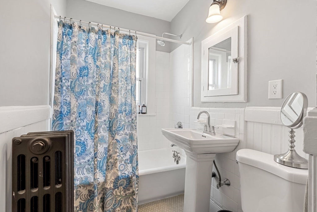 2 bed, 1 bath apartment for rent at 10 Centre Ave Unit 1, Dorchester — photo 14 of 24