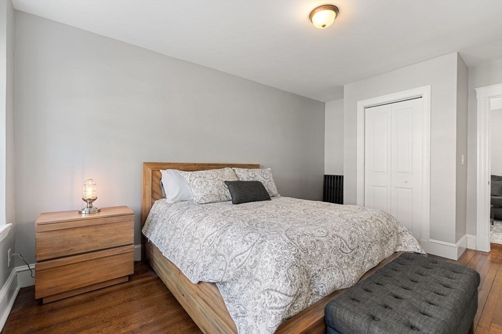 2 bed, 1 bath apartment for rent at 10 Centre Ave Unit 1, Dorchester — photo 5 of 24