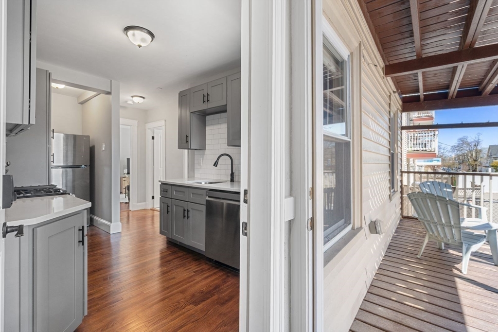 2 bed, 1 bath apartment for rent at 10 Centre Ave Unit 1, Dorchester — photo 9 of 24