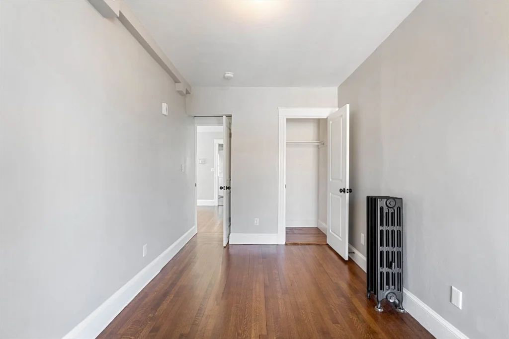 3 bed, 1 bath apartment for rent at 10 Centre Ave Unit 5, Dorchester — photo 9 of 24