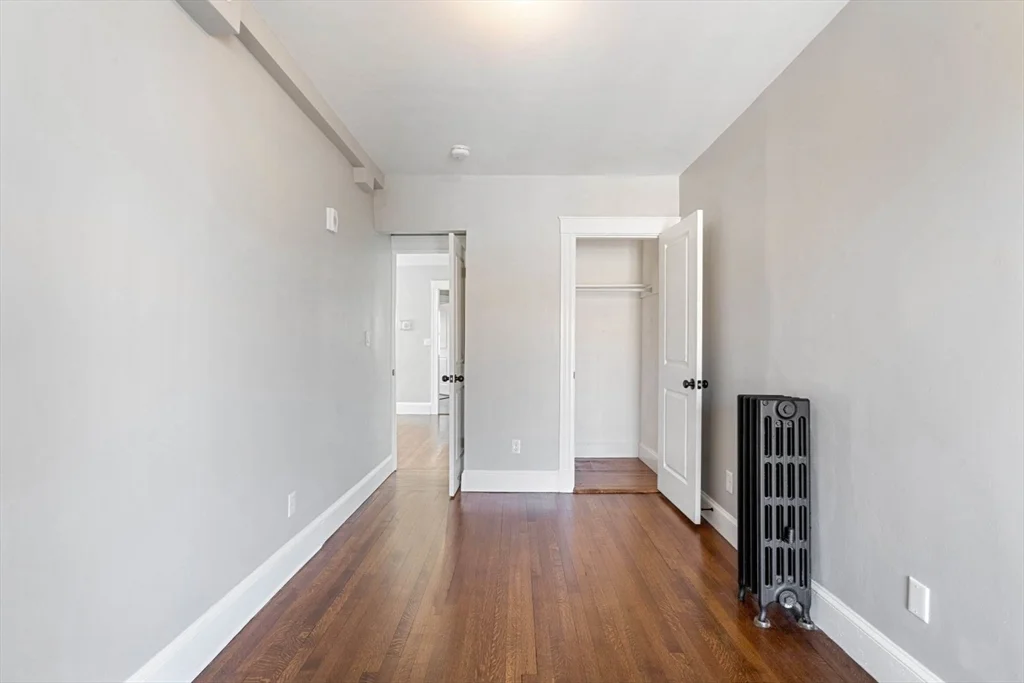 2 bed, 1 bath apartment for rent at 10 Centre Ave Unit 6, Dorchester — photo 5 of 22