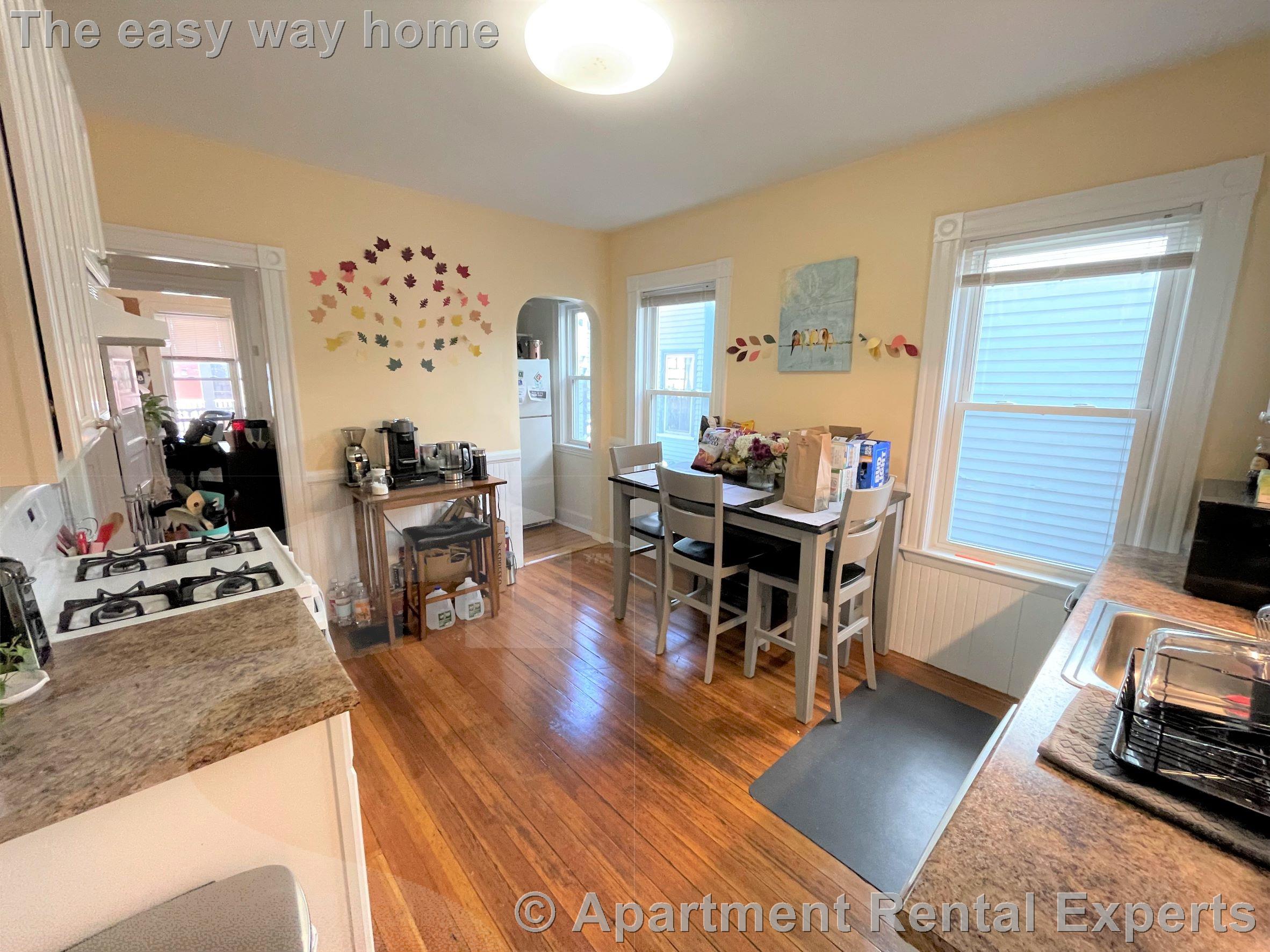 3 bed, 1 bath apartment for rent at 10 Chandler St Unit 1, Davis Square — photo 5 of 15