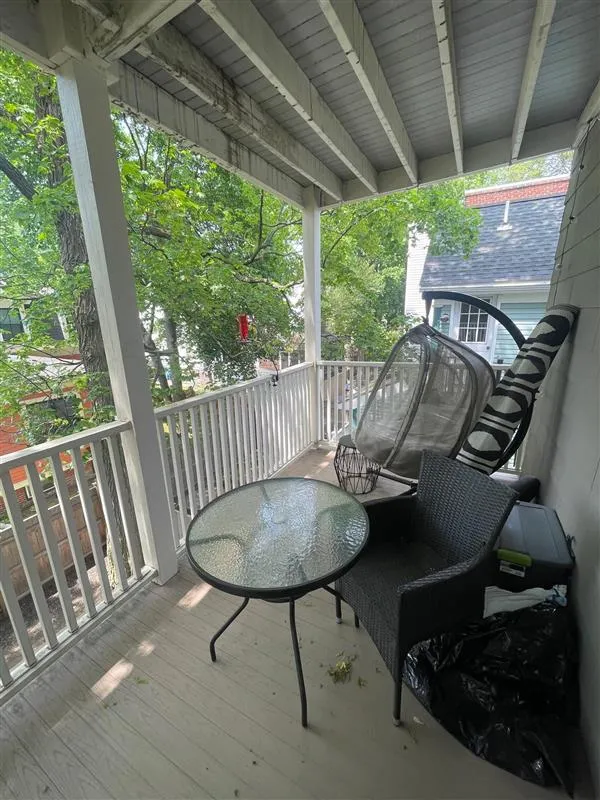 3 bed, 1 bath apartment for rent at 10 Chandler St Unit 2a, Tufts — photo 15 of 16