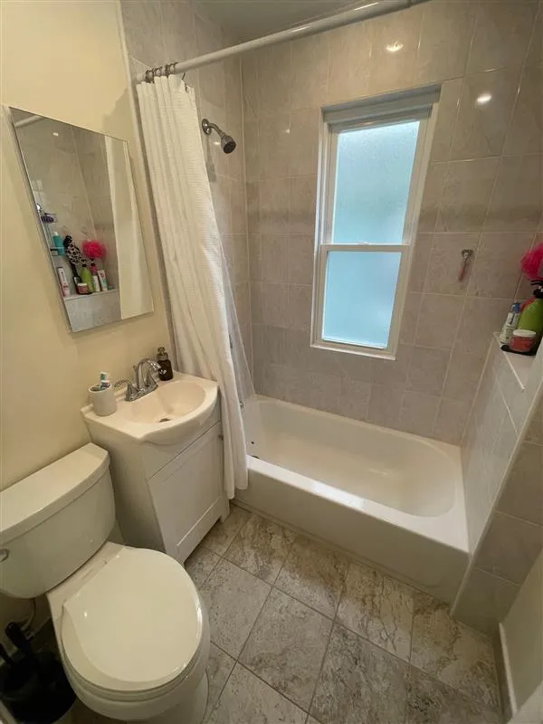 3 bed, 1 bath apartment for rent at 10 Chandler St Unit 2a, Tufts — photo 14 of 16