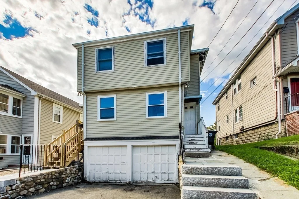 3 bed, 1 bath apartment for rent at 10 Chapman St Unit 1, Watertown — photo 1 of 11