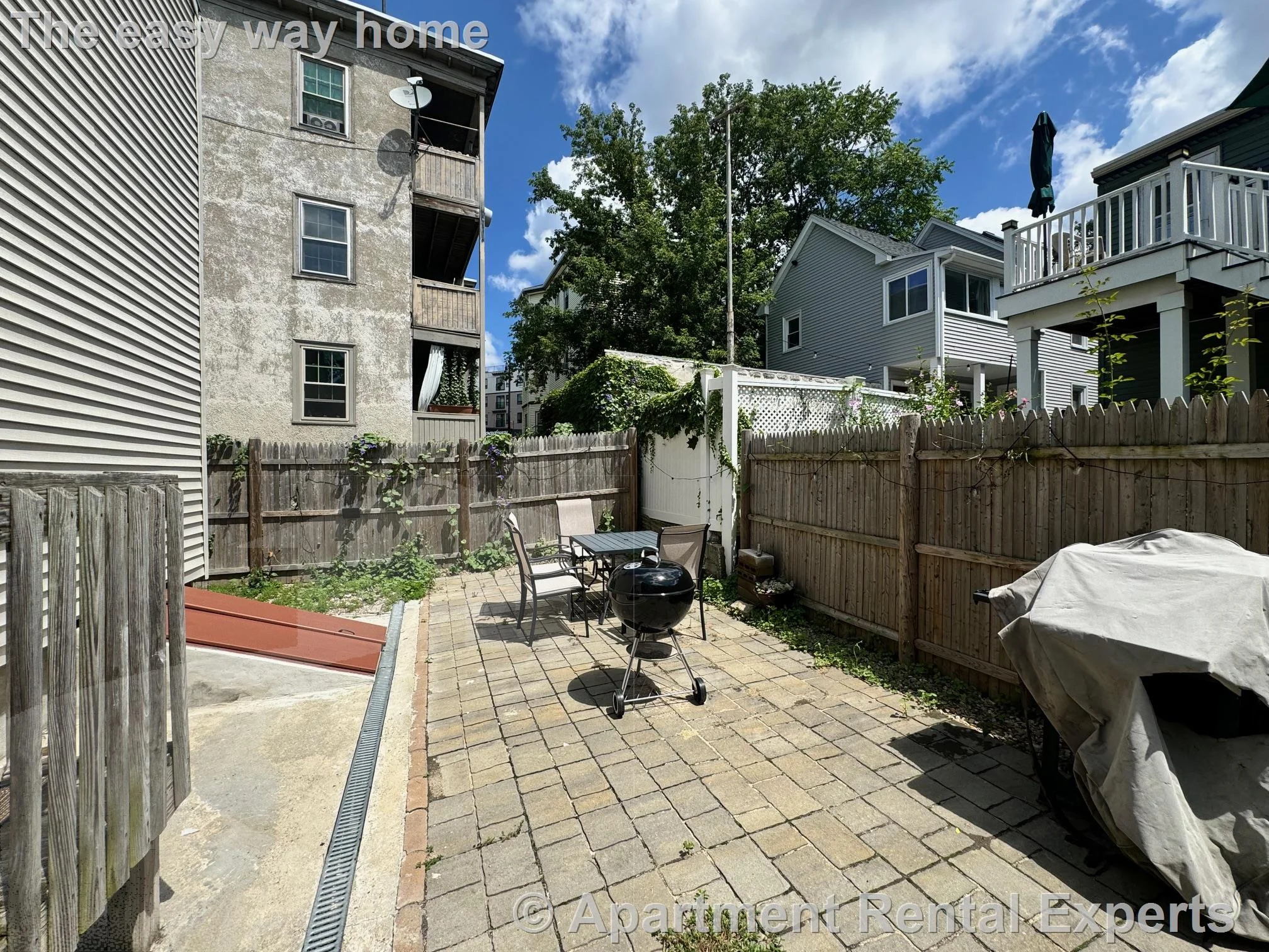 2 bed, 1 bath apartment for rent at 10 Charles E Ryan Rd Unit 2, Magoun Square — photo 12 of 12