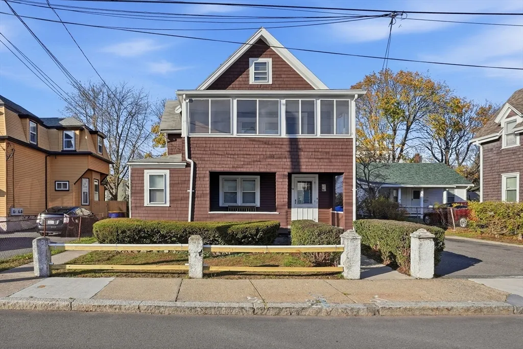 3 bed, 1 bath apartment for rent at 10-12 Charles Unit 2, Winthrop — photo 22 of 22