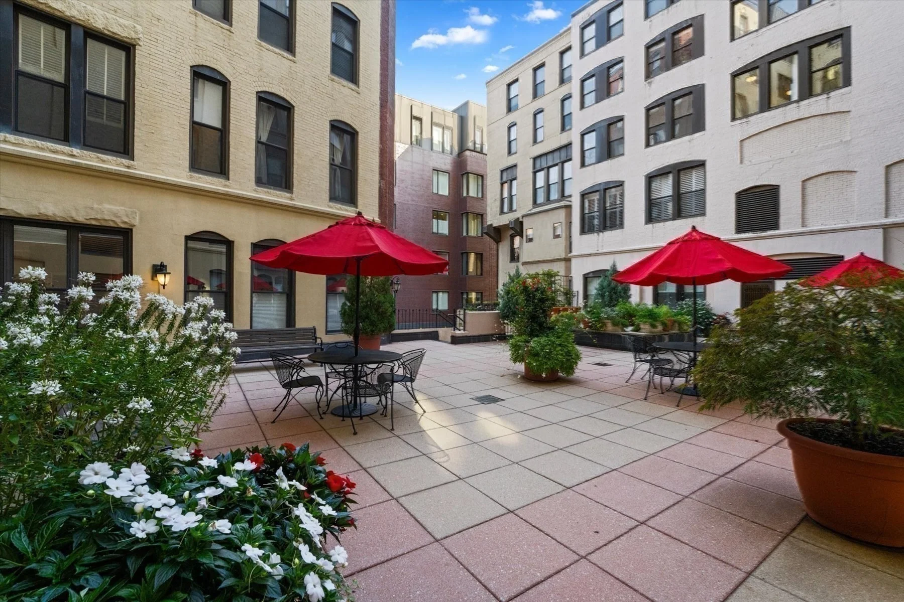 1 bed, 1 bath apartment for rent at 10 Charlesgate E Unit 502, Back Bay — photo 24 of 24