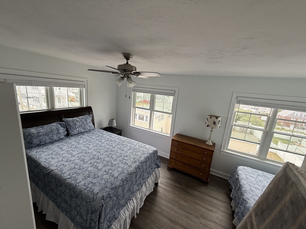 4 bed, 4+ bath apartment for rent at 10 Charlotte St, Rexhame — photo 10 of 22