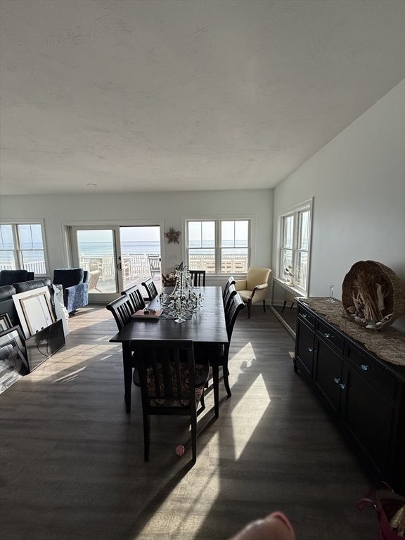 4 bed, 4+ bath apartment for rent at 10 Charlotte St, Rexhame — photo 5 of 22