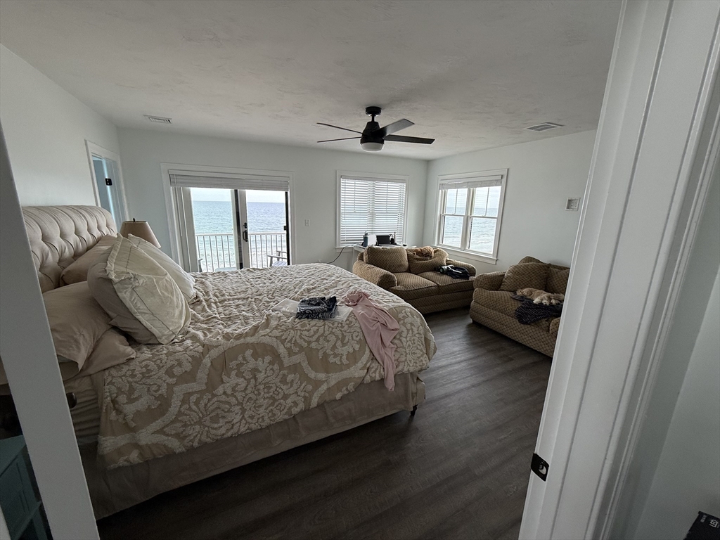 4 bed, 4+ bath apartment for rent at 10 Charlotte St, Rexhame — photo 8 of 22