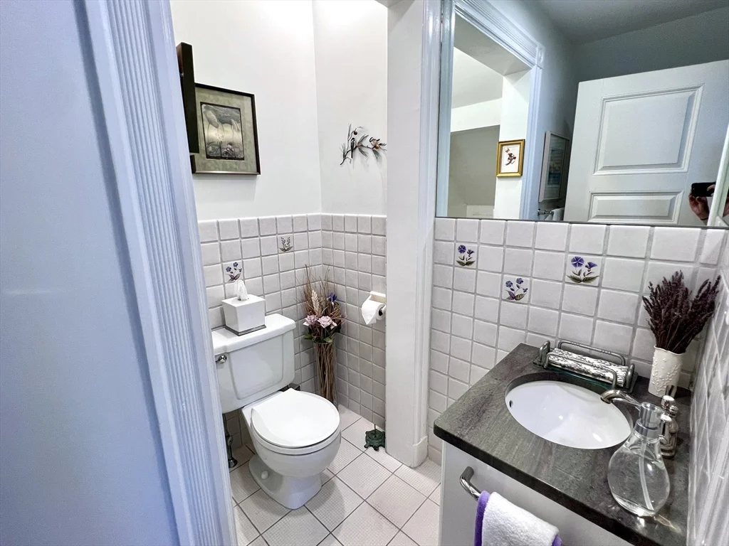 1 bed, 1 bath apartment for rent at 10 Chester Unit 5, Cambridge — photo 7 of 12