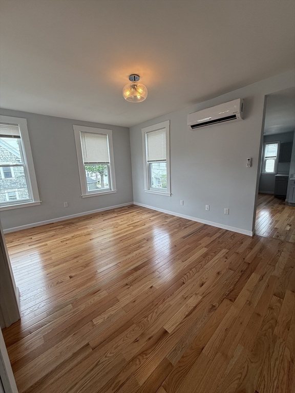 4 bed, 2 bath apartment for rent at 10 Church Unit 2, Natick — photo 4 of 13