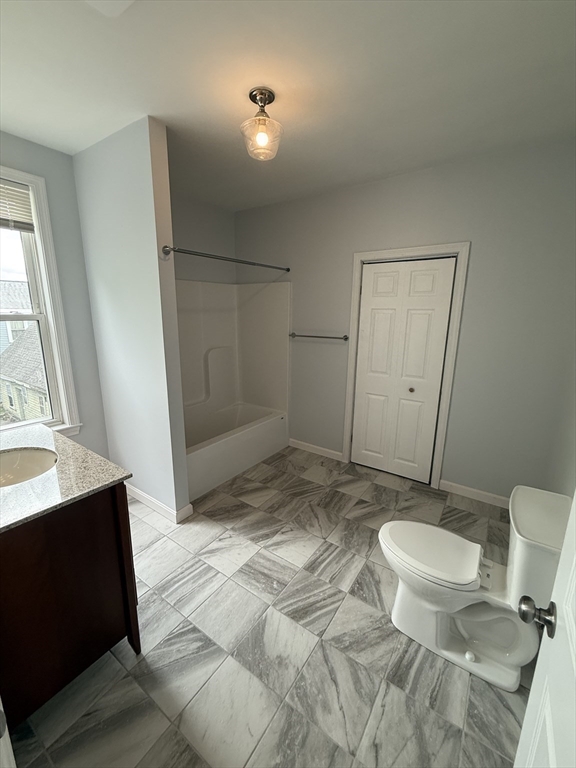 4 bed, 2 bath apartment for rent at 10 Church Unit 2, Natick — photo 7 of 13