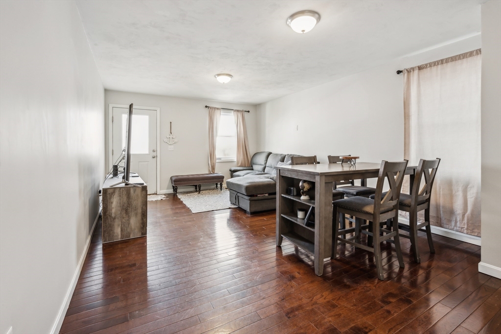 3 bed, 1 bath apartment for rent at 10 Clapp St Unit B, Worcester — photo 5 of 20