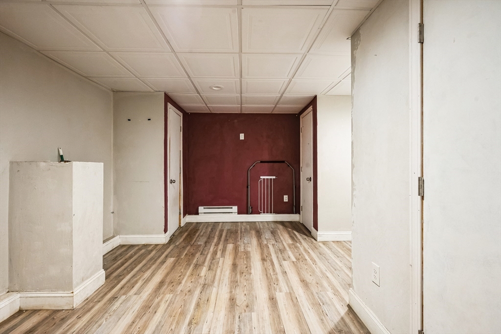 3 bed, 1 bath apartment for rent at 10 Clapp St Unit B, Worcester — photo 12 of 20