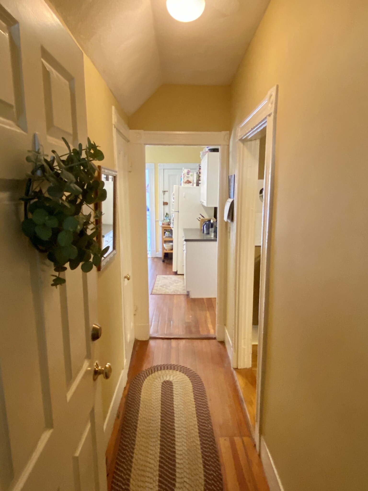 2 bed, 1 bath apartment for rent at 10 Clifton St Unit 1A, Powder House Square — photo 4 of 16