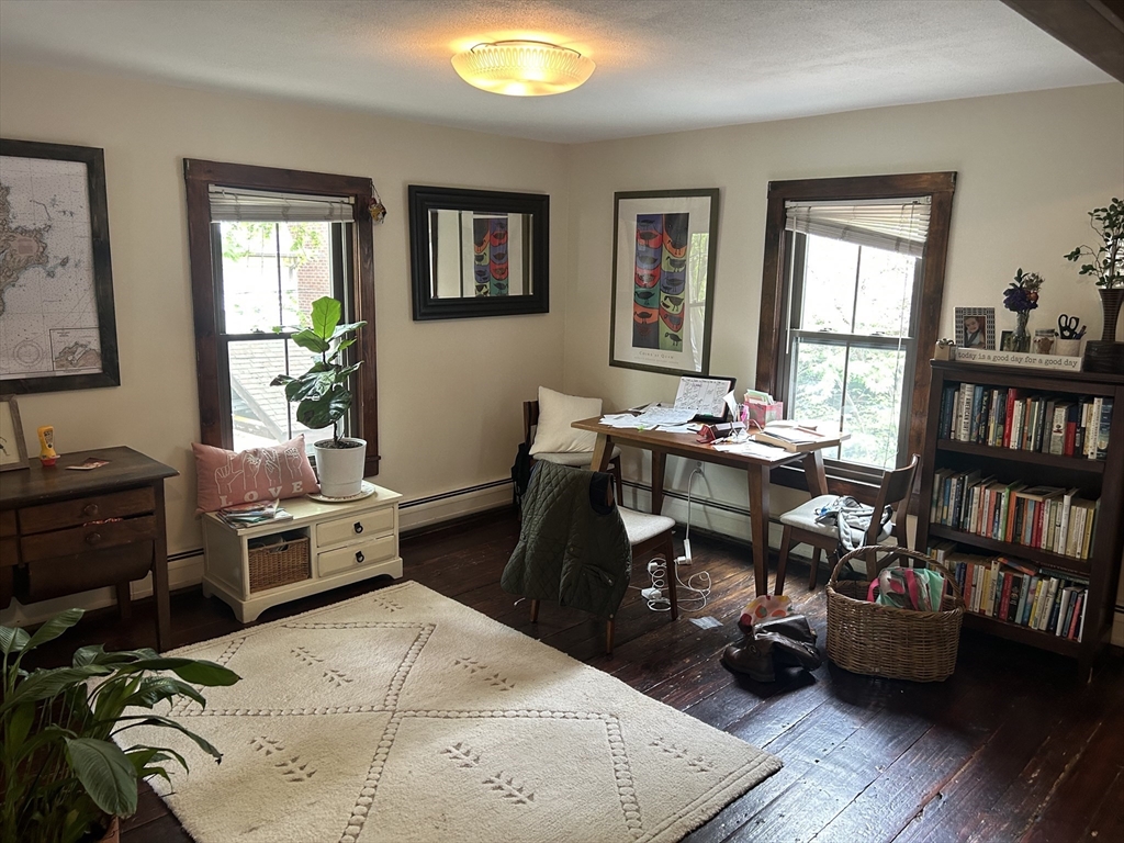 2 bed, 1 bath apartment for rent at 10 Cogswell Ave Unit 2, Cambridge — photo 6 of 16