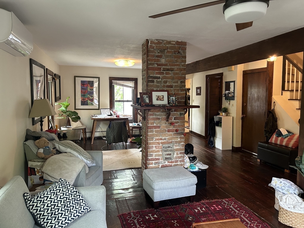 2 bed, 1 bath apartment for rent at 10 Cogswell Ave Unit 2, Cambridge — photo 5 of 16