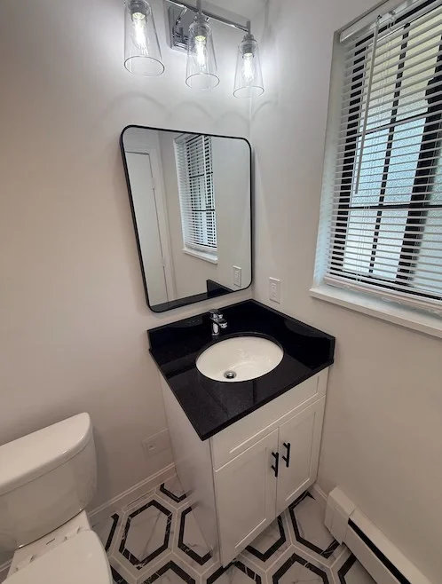Studio bed, 1 bath apartment for rent at 10 Colonial Dr Unit 4B, Andover — photo 3 of 11