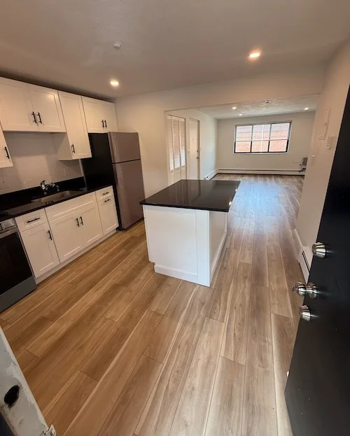 Studio bed, 1 bath apartment for rent at 10 Colonial Dr Unit 4B, Andover — photo 9 of 11