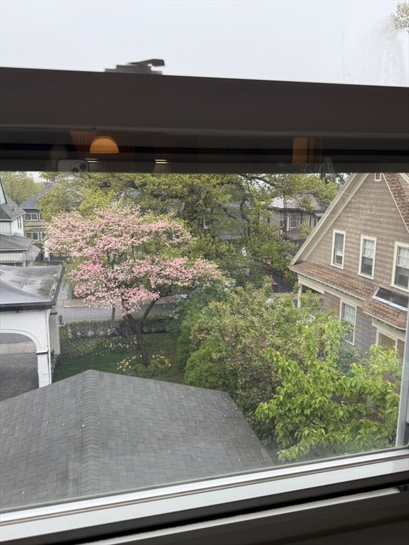 2 bed, 1 bath apartment for rent at 10 Commonwealth Ct Unit 16, Brighton — photo 6 of 11