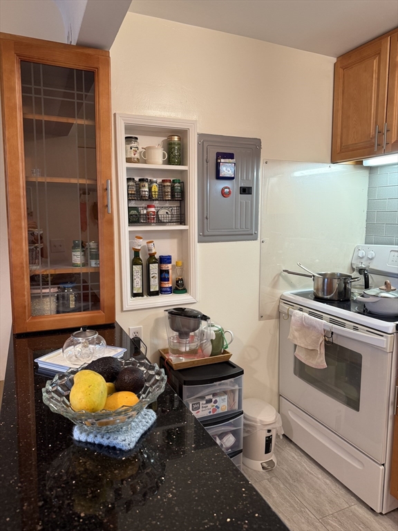 2 bed, 1 bath apartment for rent at 10 Commonwealth Ct Unit 16, Brighton — photo 5 of 11