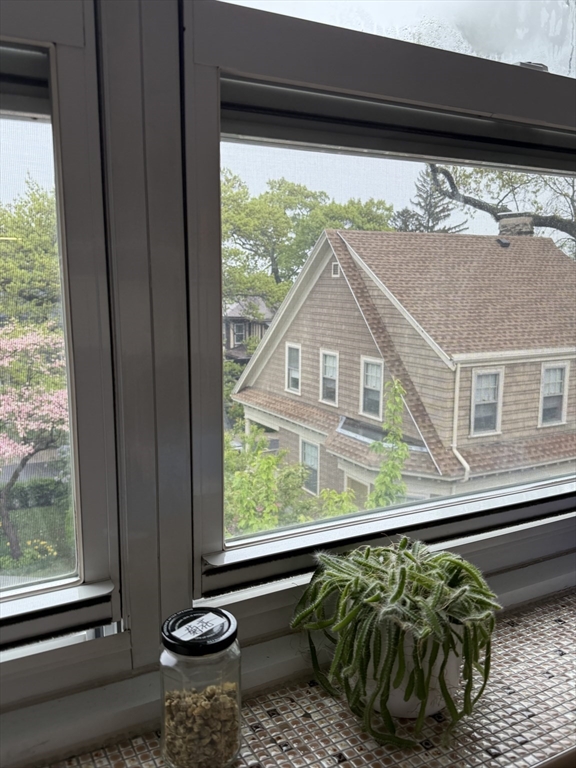 2 bed, 1 bath apartment for rent at 10 Commonwealth Ct Unit 16, Brighton — photo 7 of 11