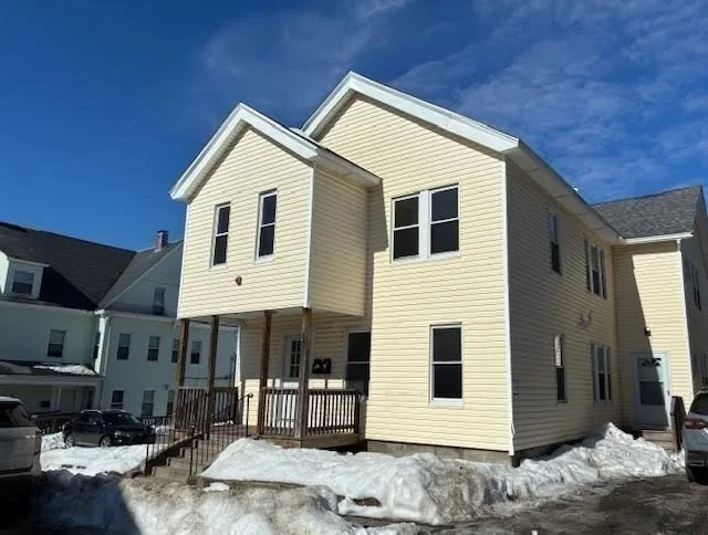 3 bed, 1 bath apartment for rent at 10 Cottage St Unit 1, WPI — photo 22 of 23