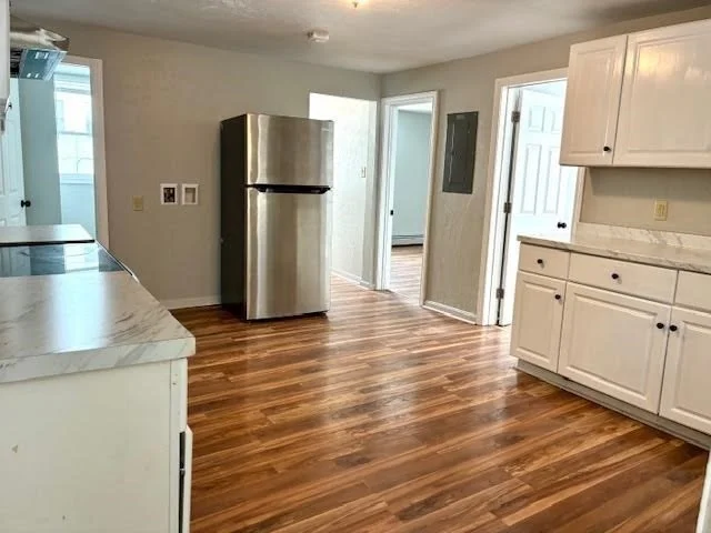 3 bed, 1 bath apartment for rent at 10 Cottage St Unit 1, WPI — photo 18 of 23