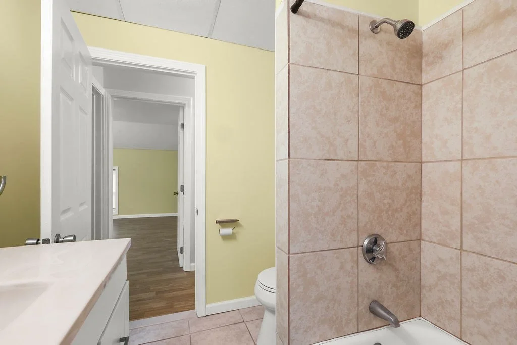 2 bed, 1 bath apartment for rent at 10 Cottage St Unit 10, Five Corners — photo 17 of 27