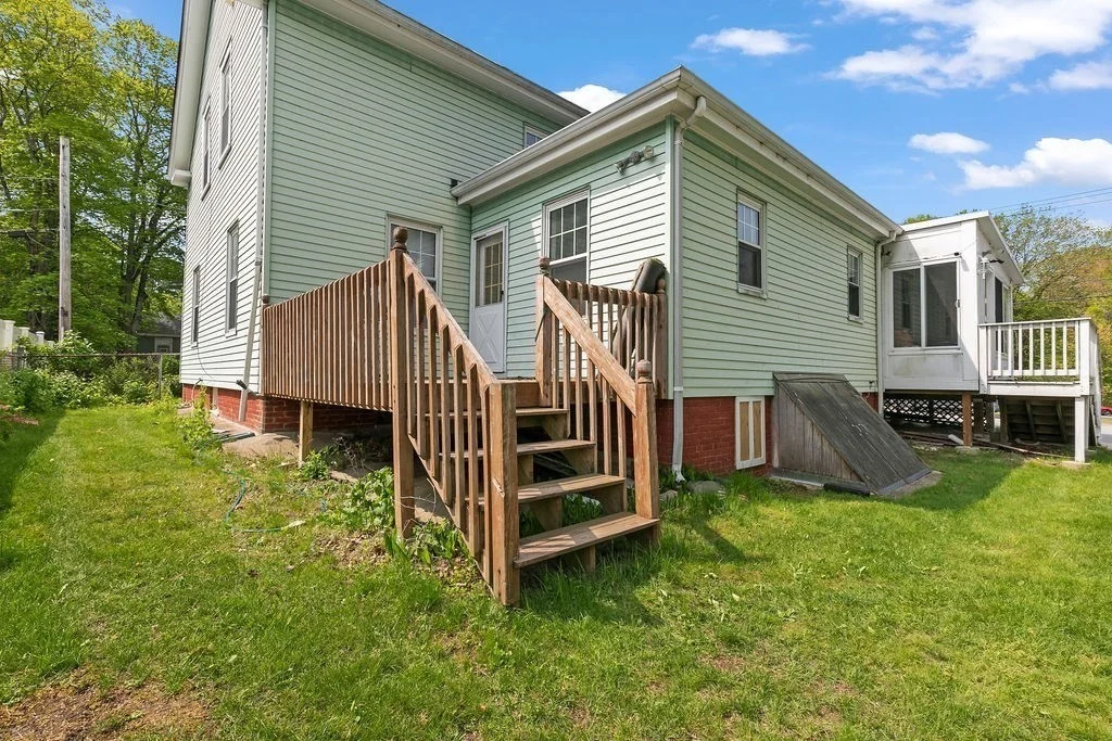 2 bed, 1 bath apartment for rent at 10 Cottage St Unit 10, Five Corners — photo 25 of 27
