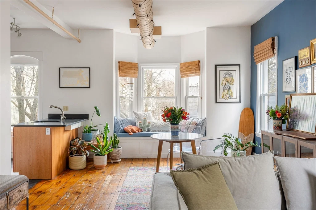 1 bed, 1 bath apartment for rent at 10 Cottage St Unit 2, East Boston — photo 6 of 22