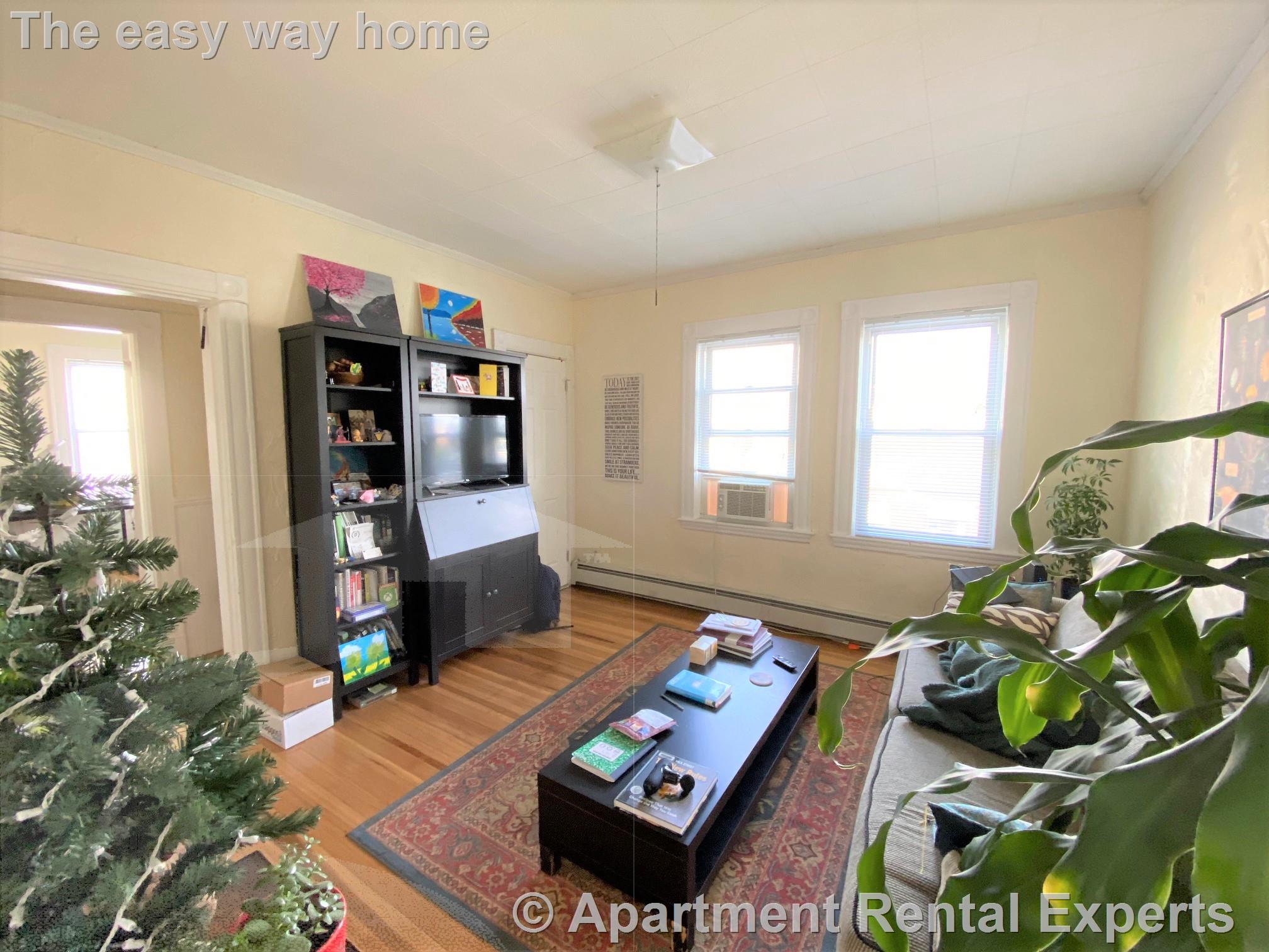 2 bed, 1 bath apartment for rent at 10 Craigie St Unit 5, Porter Square — photo 2 of 13