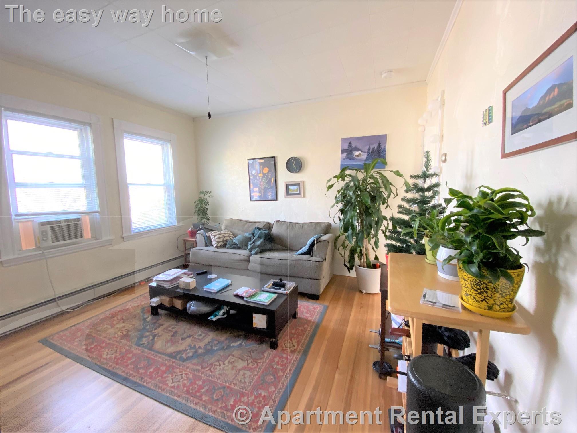 2 bed, 1 bath apartment for rent at 10 Craigie St Unit 5, Porter Square