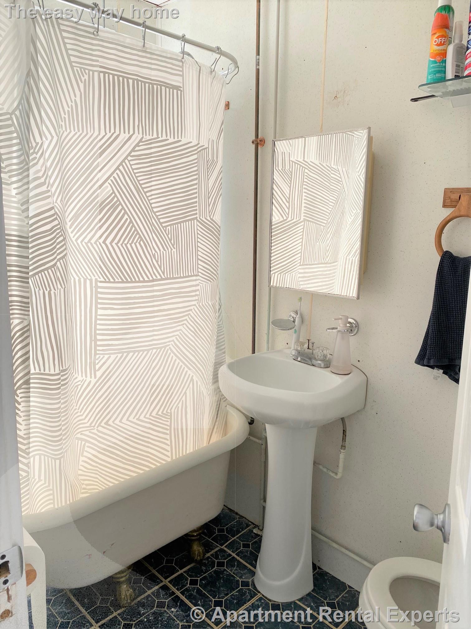 2 bed, 1 bath apartment for rent at 10 Craigie St Unit 5, Porter Square — photo 9 of 13